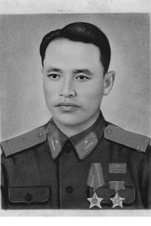 làm ảnh thờ từ ảnh truyền thần cũ