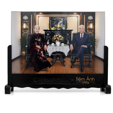 Ảnh Thờ Đôi Viền Titan 60x40cm Chân Gỗ Chạm Hoa Sen