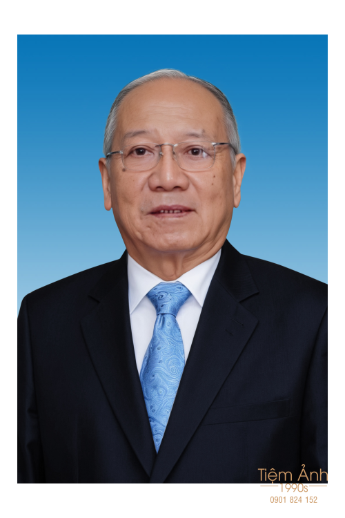 Trước